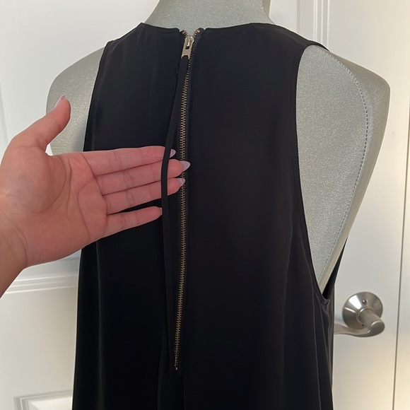 Wilfred Sleeveless Dress - Picture 4 of 8